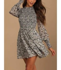 Long Sleeve Floral Ruffle Pleated Midi Dress Wholesale Women's Clothing Wholesale Dresses 210820398 -OTIS Clothing Shop 210820398 1