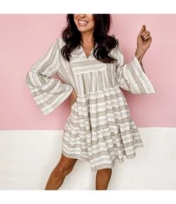 Fashion Print V-Neck Dress Flared Sleeve Casual Loose Swing Wholesale Dresses SDN560468 -OTIS Clothing Shop 44f1a95b f594 4974 bec3 0583e2d0e0e2 9d47a5752e715f82581763b693537f30